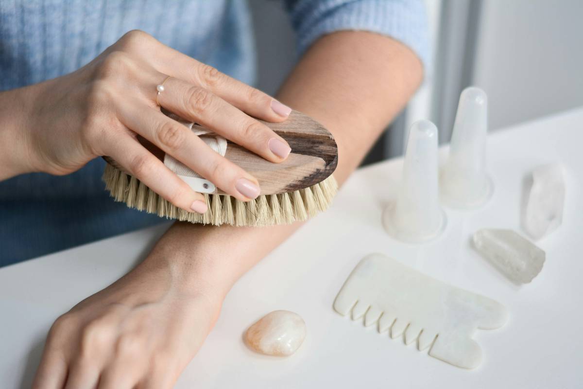 Full Body Dry Brushing: 5 Science-Backed Benefits (And How to Do It Right)
