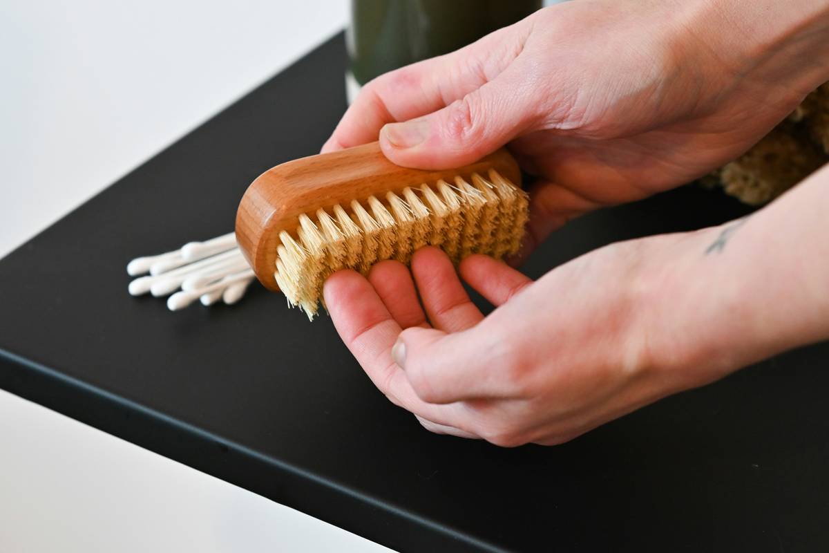 Dry Brushing Circulation How to Clean: Your No-BS Guide to Glowing Skin & Lymph Love