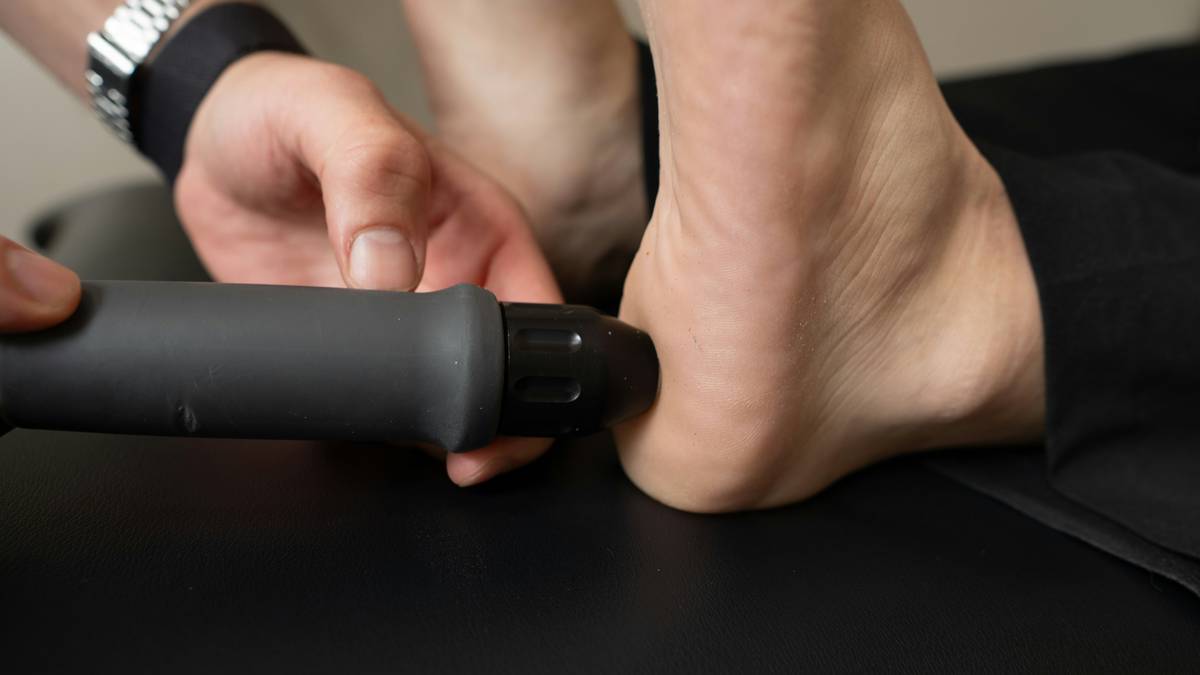 Infographic showing how dry brushing improves blood flow and lymph movement toward the heart