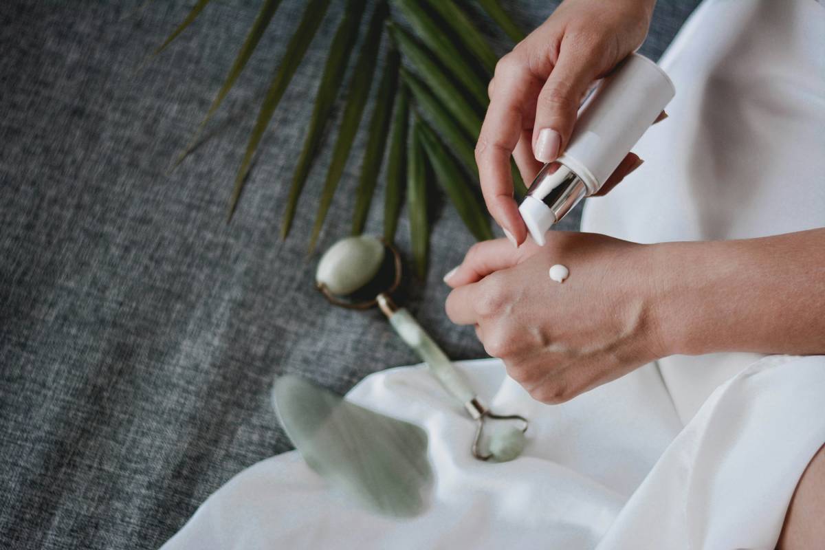 Dry Brushing for Face: 7 Proven Tips to Avoid Painful Mistakes